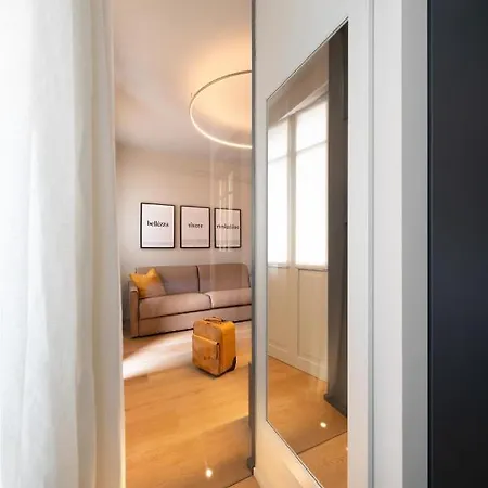 Casa Da Anna, Incantevole Nel Cuore Di Alba, Di Design - Parcheggio 아파트 *