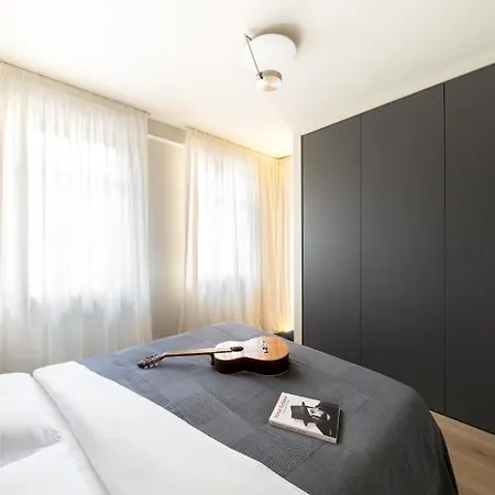 Casa Da Anna, Centro Storico Di Design, Con Parcheggio Alba (Piedmont)
