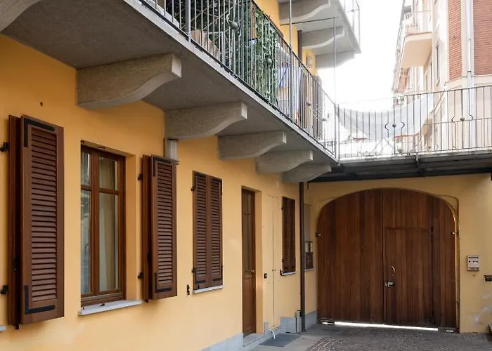 Casa Da Anna, Incantevole Nel Cuore Di Alba, Di Design - Parcheggio Lejlighed *